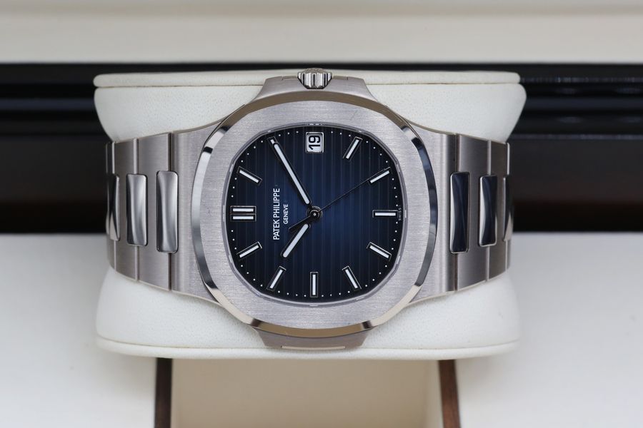 Patek Philippe Nautilus 5811/1G-001